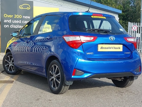 Used Toyota Yaris 2018 for sale - 76183214: Photo 3