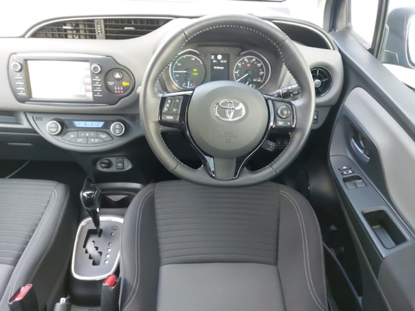 Used Toyota Yaris 2018 for sale - 76183214: Photo 7