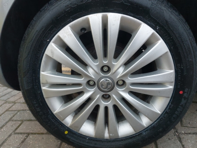 Used Vauxhall Corsa 2011 for sale - 77499966: Photo 17