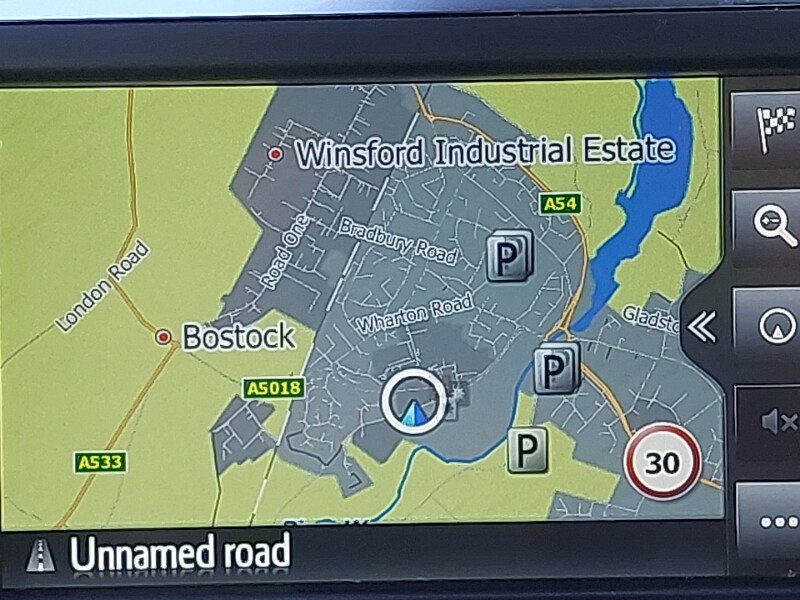 Used Toyota Yaris 2018 for sale - 76567215: Photo 10