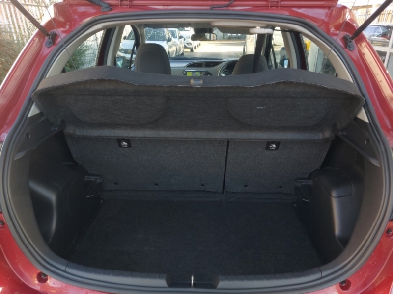 Used Toyota Yaris 2018 for sale - 76567215: Photo 8