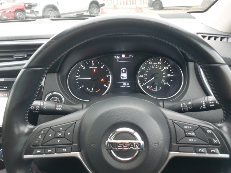 Used Nissan Qashqai 2018 for sale - 76498307: Photo 15