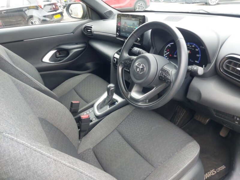 Used Toyota Yaris Cross 2022 for sale - 76275813: Photo 18
