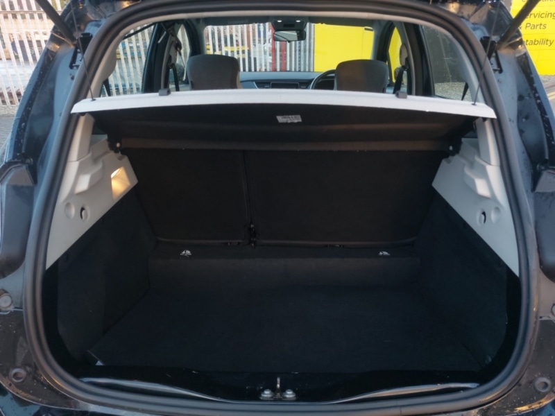 Used Renault Zoe 2021 for sale - 77047329: Photo 8