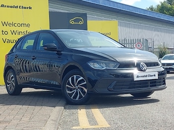 Used Volkswagen Polo 2024 for sale - 79477447: Photo