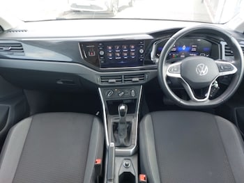 Used Volkswagen Polo 2024 for sale - 79477447: Photo