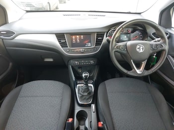 Used Vauxhall Crossland 2022 for sale - 76238244: Photo 2