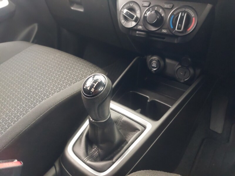 Used Suzuki Swift 2022 for sale - 76233351: Photo 14