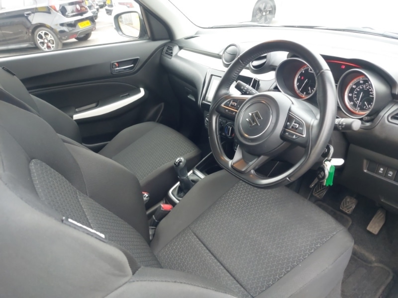 Used Suzuki Swift 2022 for sale - 76233351: Photo 18
