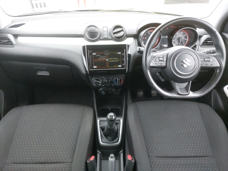 Used Suzuki Swift 2022 for sale - 76233351: Photo 2