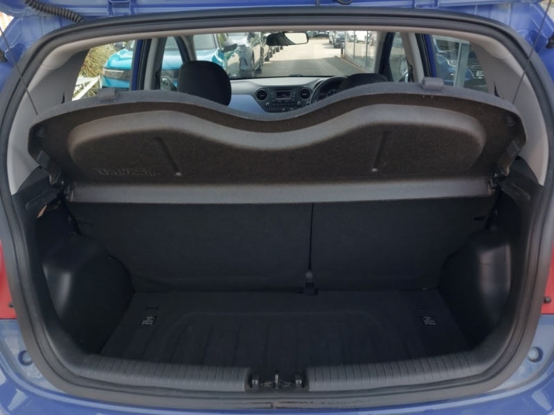 Used Hyundai i10 2015 for sale - 78202644: Photo 8