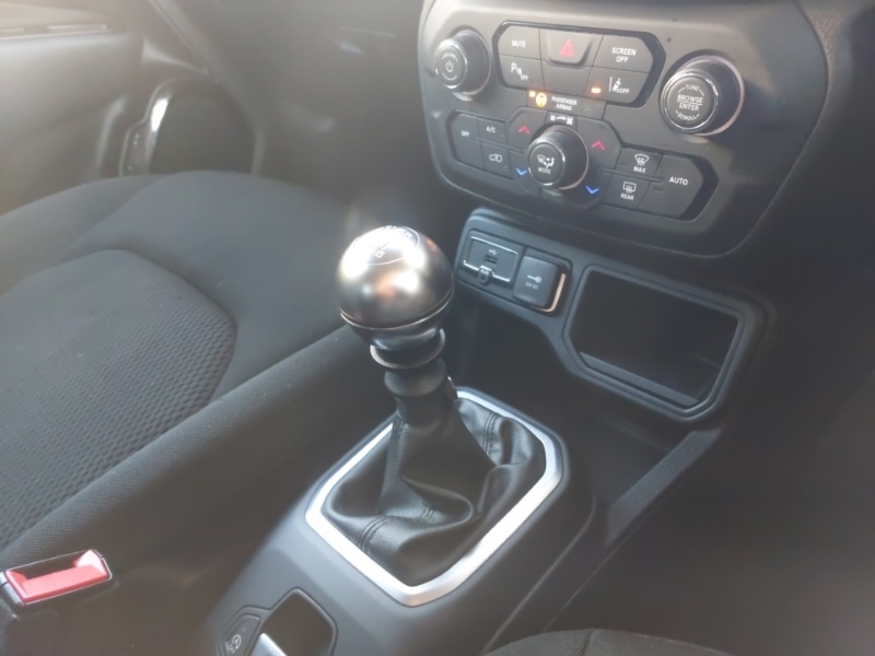 Used Jeep Renegade 2021 for sale - 76629204: Photo 14