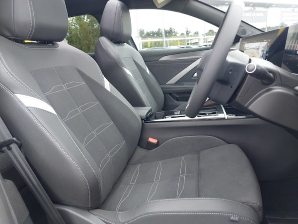 Used Vauxhall Astra 2025 for sale - 76221074: Photo 19