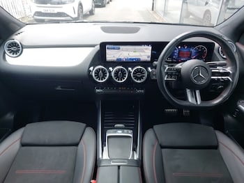 Used Mercedes-Benz GLA 2024 for sale - 79382575: Photo