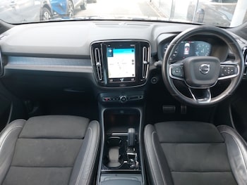Used Volvo XC40 2021 for sale - 75562369: Photo