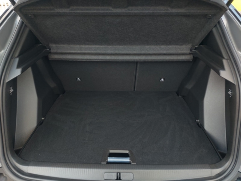 Used Peugeot 2008 2025 for sale - 78032572: Photo 8