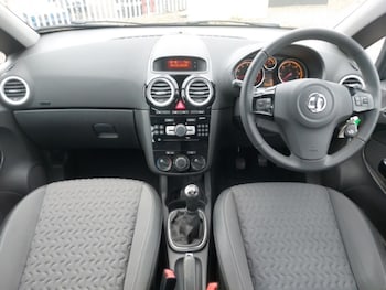 Used Vauxhall Corsa 2014 for sale - 77433644: Photo