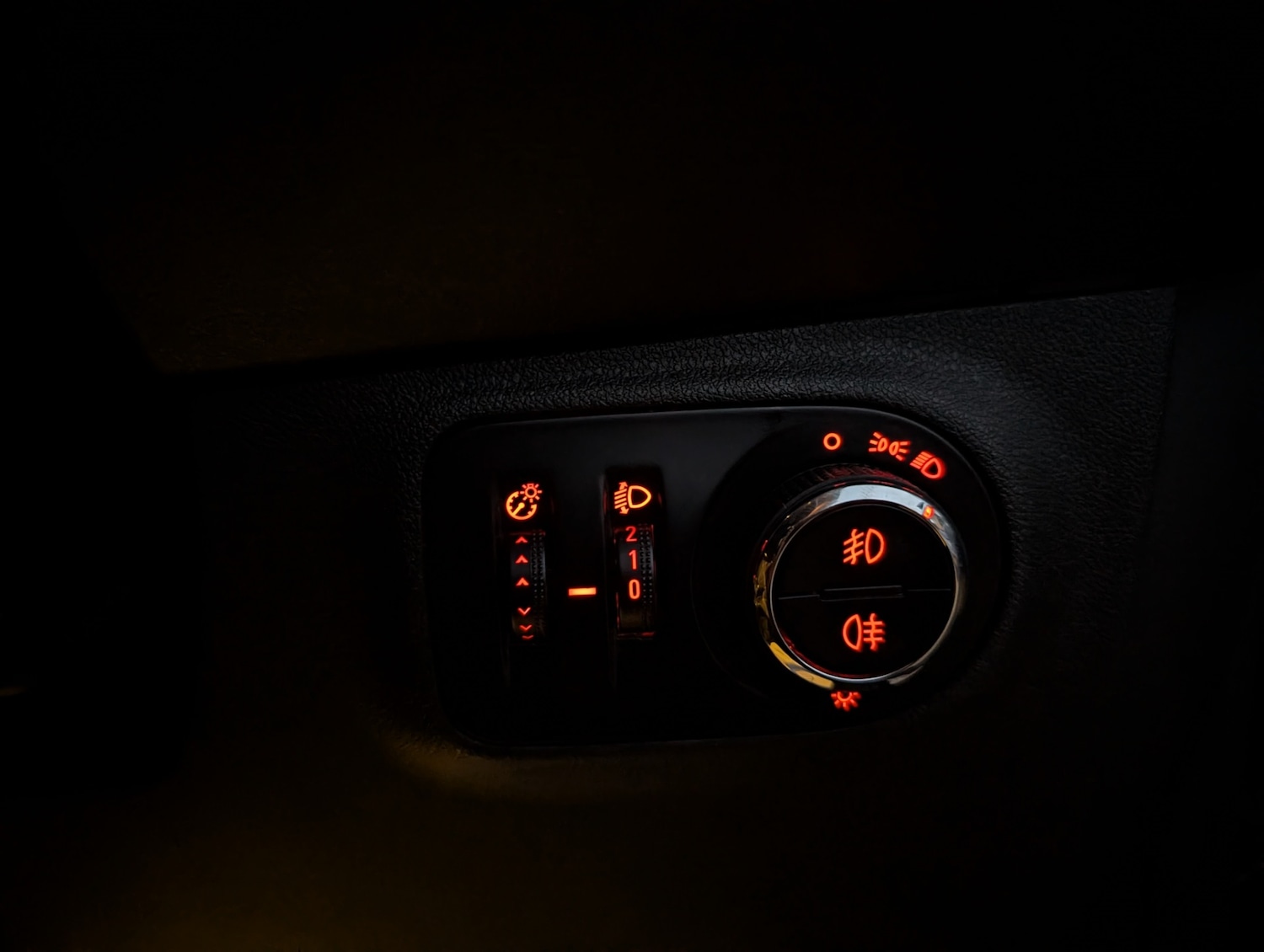 Used Vauxhall Corsa 2015 for sale - 76640676: Photo 19