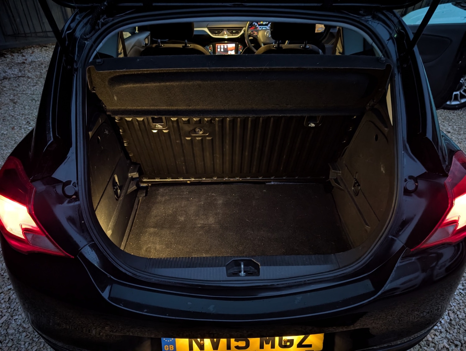 Used Vauxhall Corsa 2015 for sale - 76640676: Photo 21