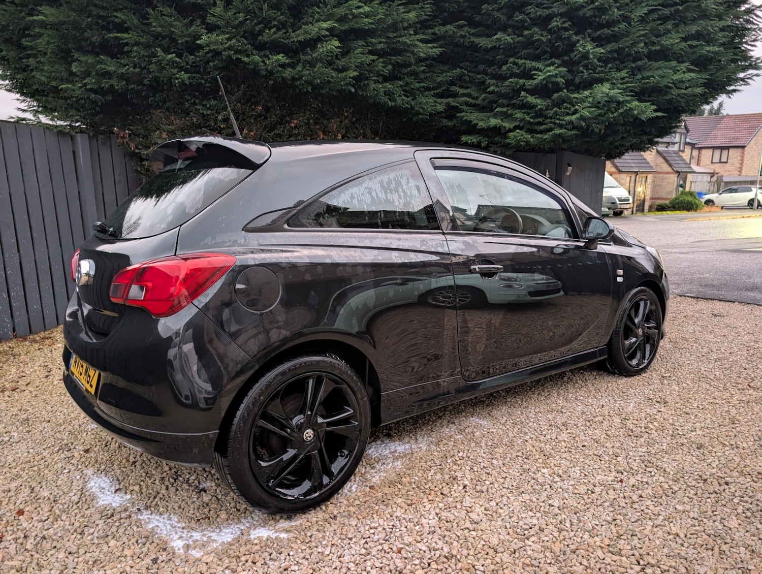 Used Vauxhall Corsa 2015 for sale - 76640676: Photo 3