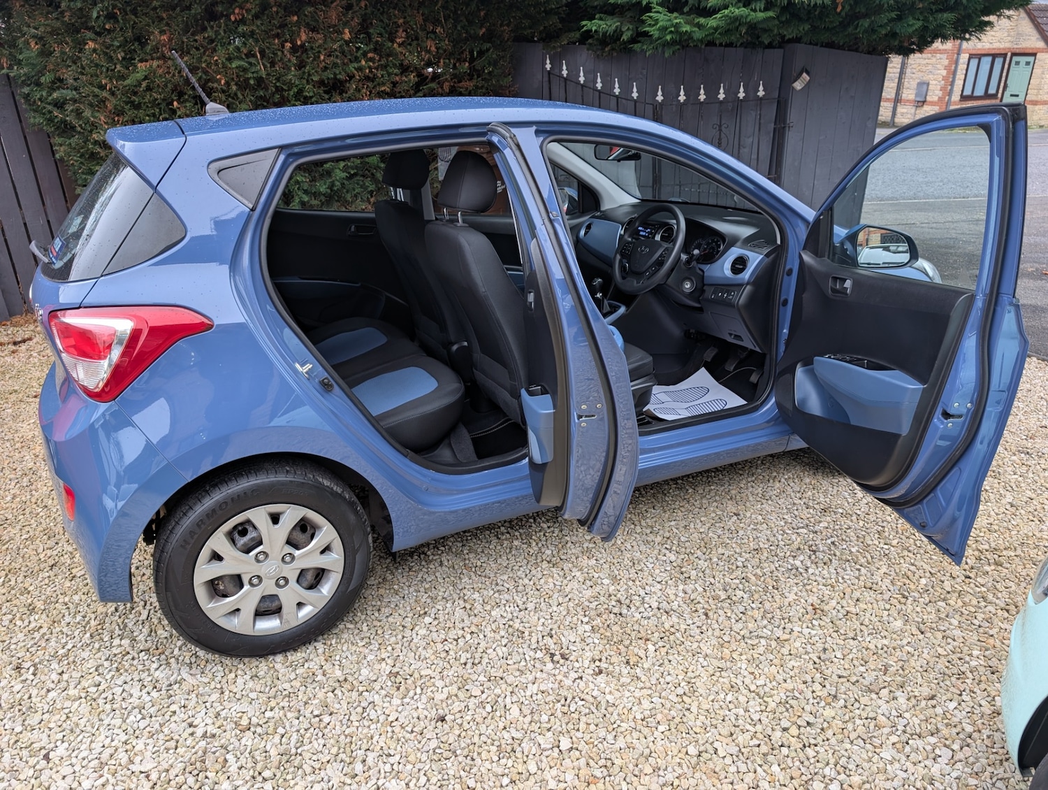 Used Hyundai i10 2016 for sale - 76712068: Photo 16