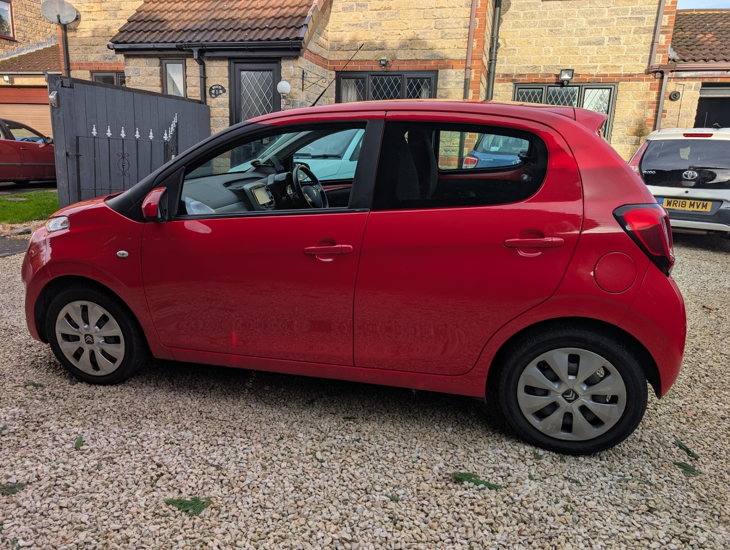 Used Citroen C1 2017 for sale - 76845097: Photo 2