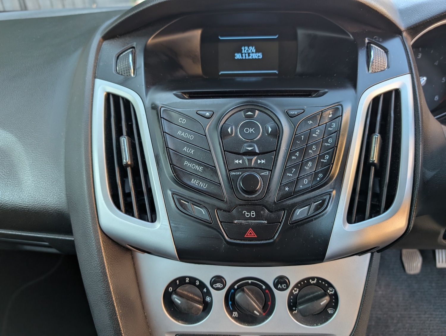 Used Ford Focus 2013 for sale - 76758062: Photo 16