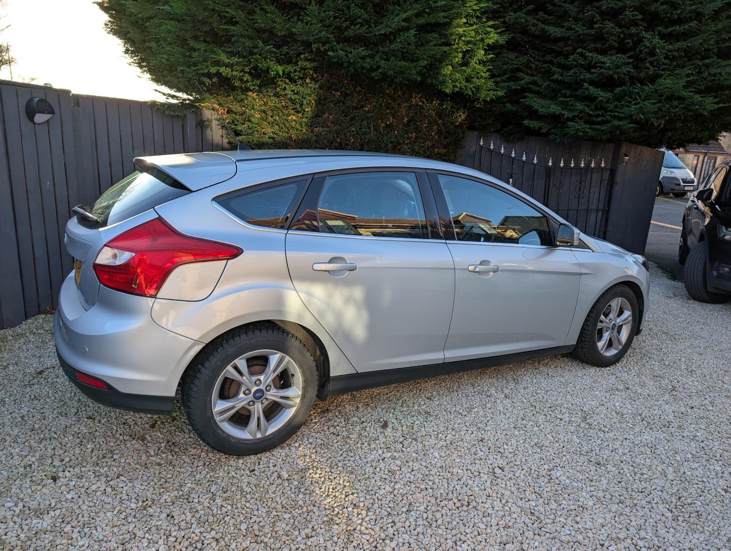 Used Ford Focus 2013 for sale - 76758062: Photo 3