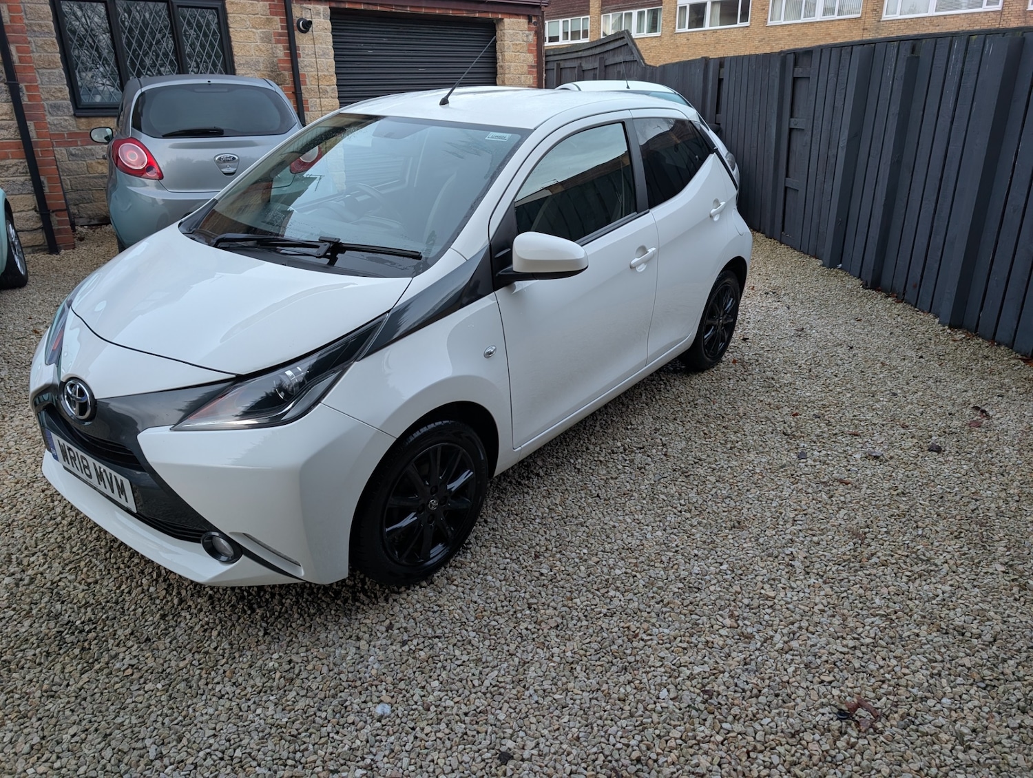Used Toyota AYGO 2018 for sale - 76664600: Photo 6