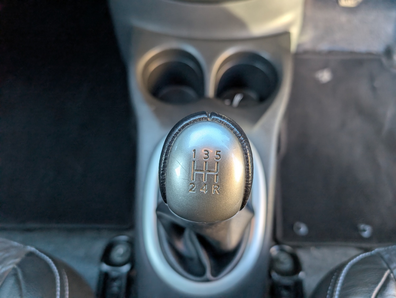 Used Nissan Note 2015 for sale - 76894885: Photo 25