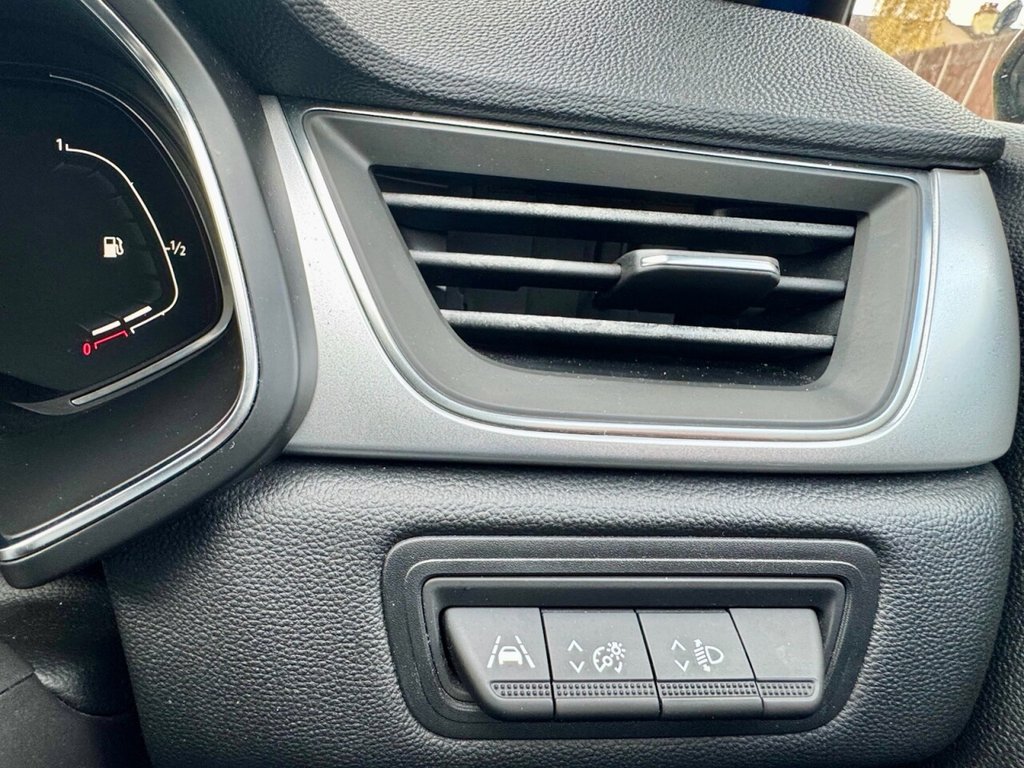 Used Renault Captur 2020 for sale - 76386213: Photo 26