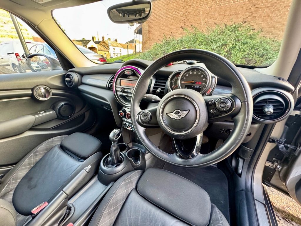 Used MINI Hatch 2017 for sale - 77140137: Photo 18