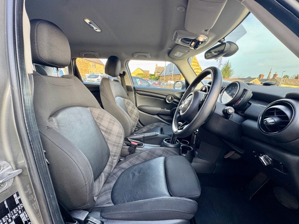 Used MINI Hatch 2017 for sale - 77140137: Photo 19