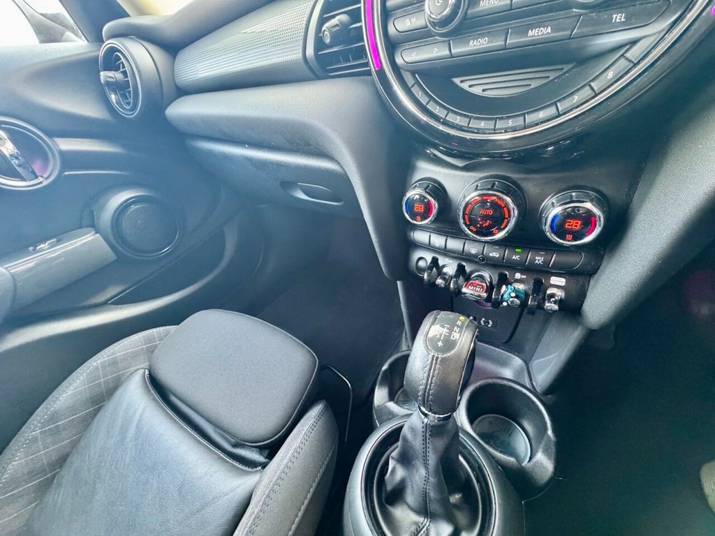 Used MINI Hatch 2017 for sale - 77140137: Photo 21