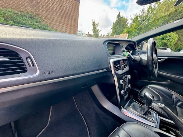 Used Volvo V40 2016 for sale - 75585075: Photo 14