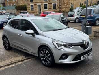 Used Renault Clio 2019 for sale - 74866325: Photo