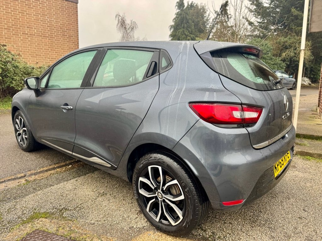 Used Renault Clio 2019 for sale - 77477574: Photo 10