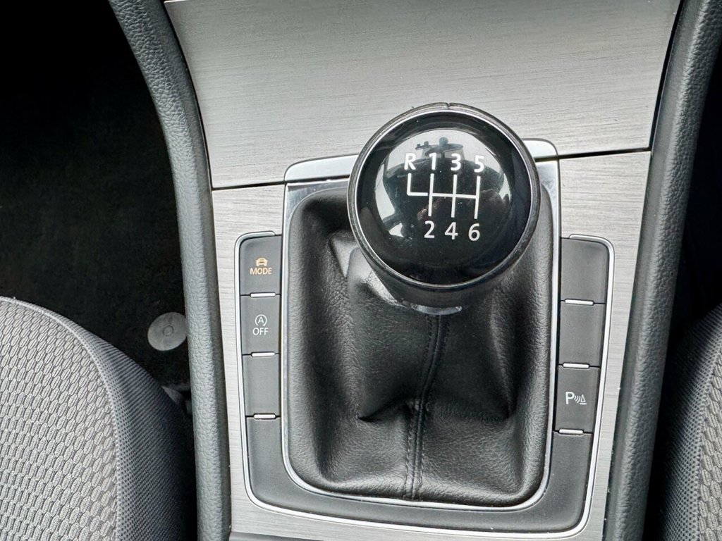 Used Volkswagen Golf 2016 for sale - 76267301: Photo 21