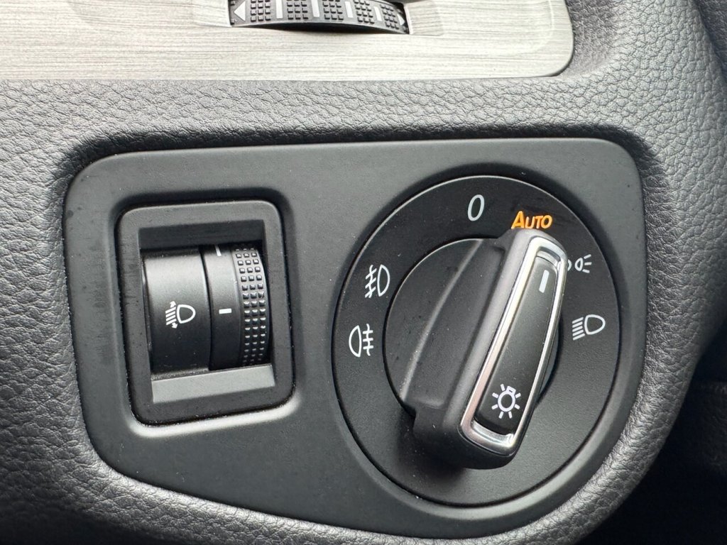 Used Volkswagen Golf 2016 for sale - 76267301: Photo 27