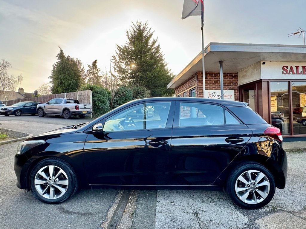 Used Hyundai i20 2016 for sale - 77667389: Photo 10