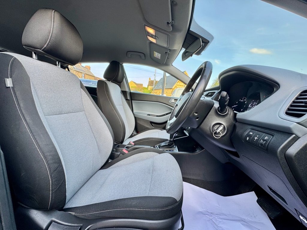 Used Hyundai i20 2016 for sale - 77667389: Photo 18