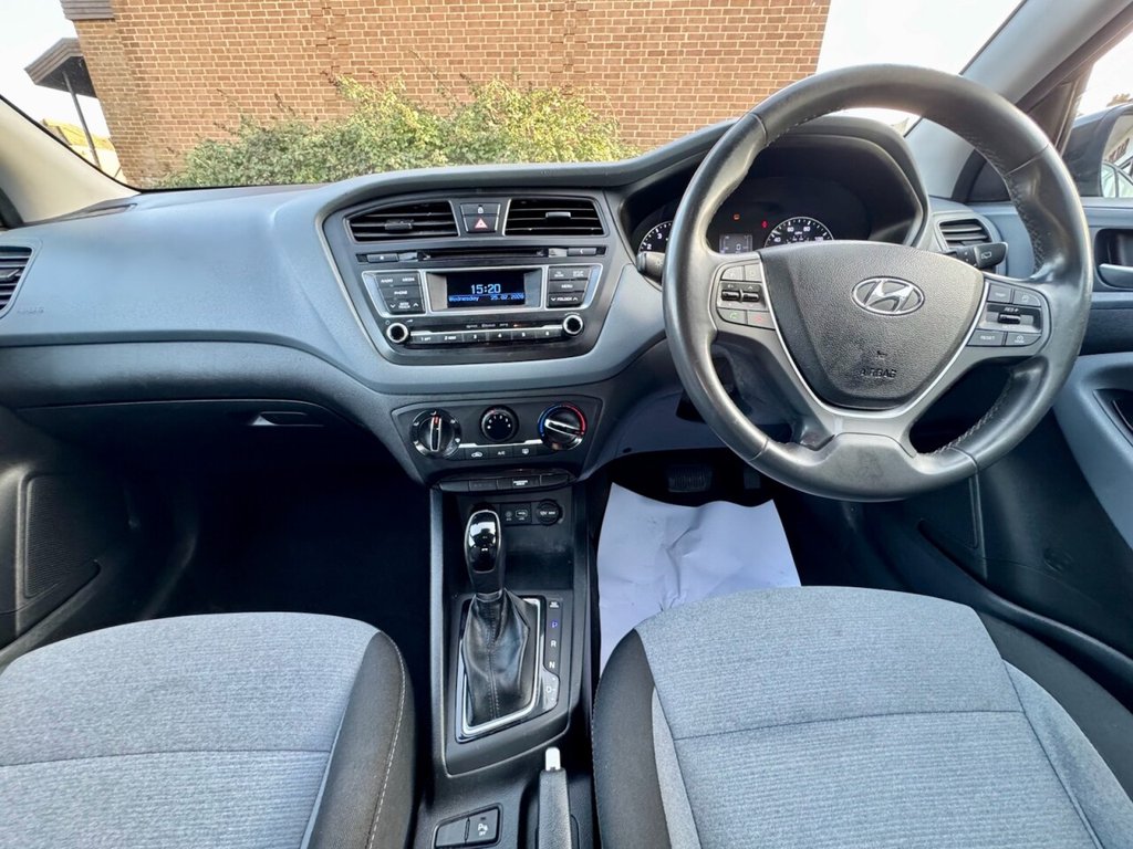 Used Hyundai i20 2016 for sale - 77667389: Photo 19