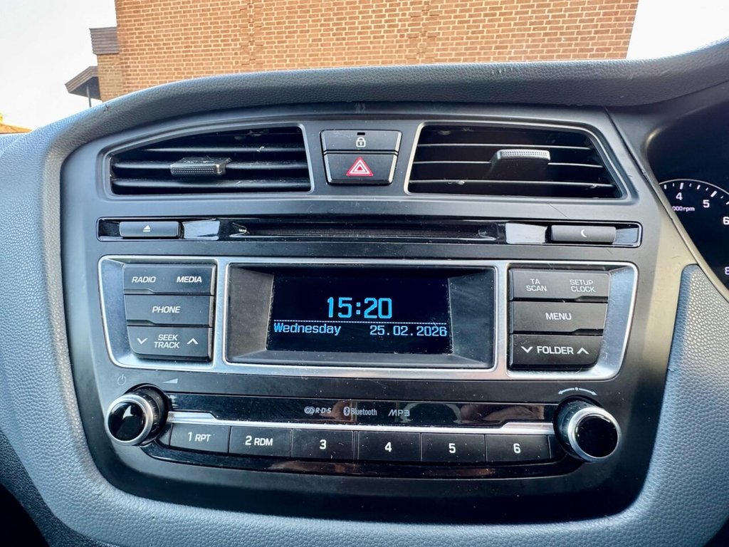 Used Hyundai i20 2016 for sale - 77667389: Photo 21