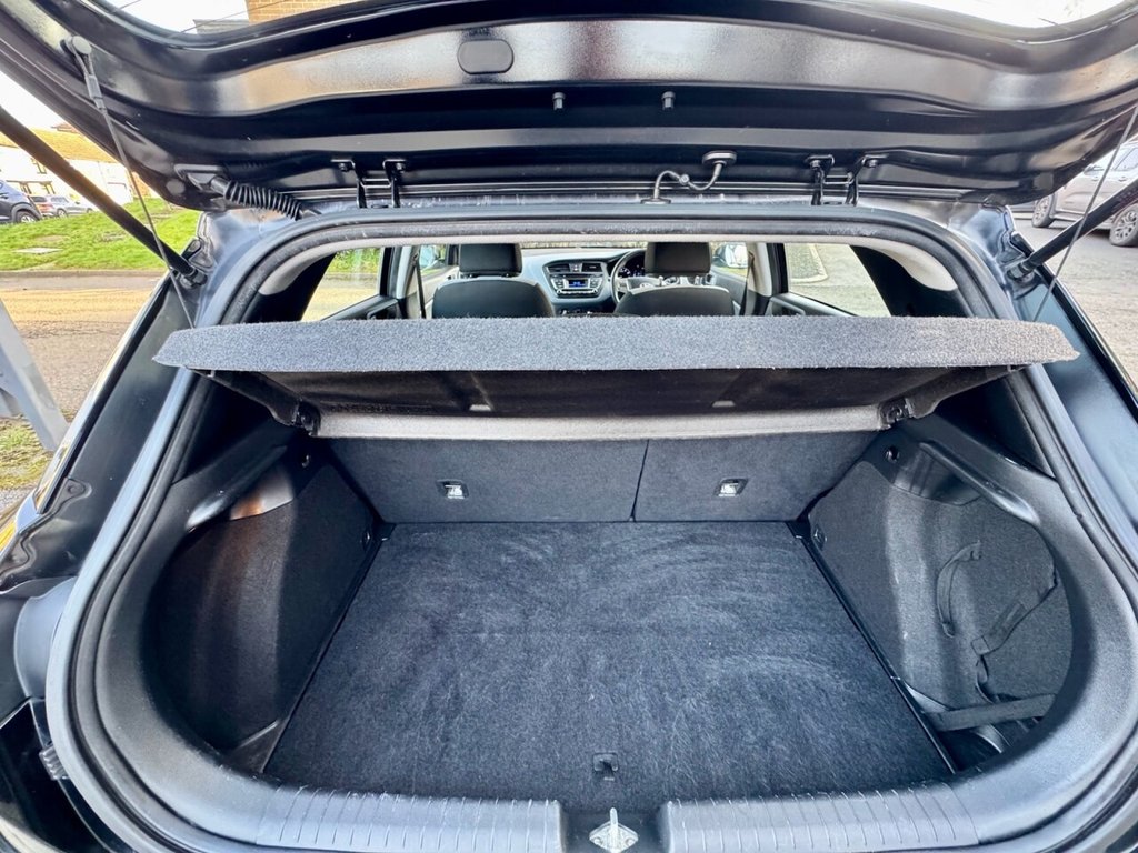 Used Hyundai i20 2016 for sale - 77667389: Photo 28