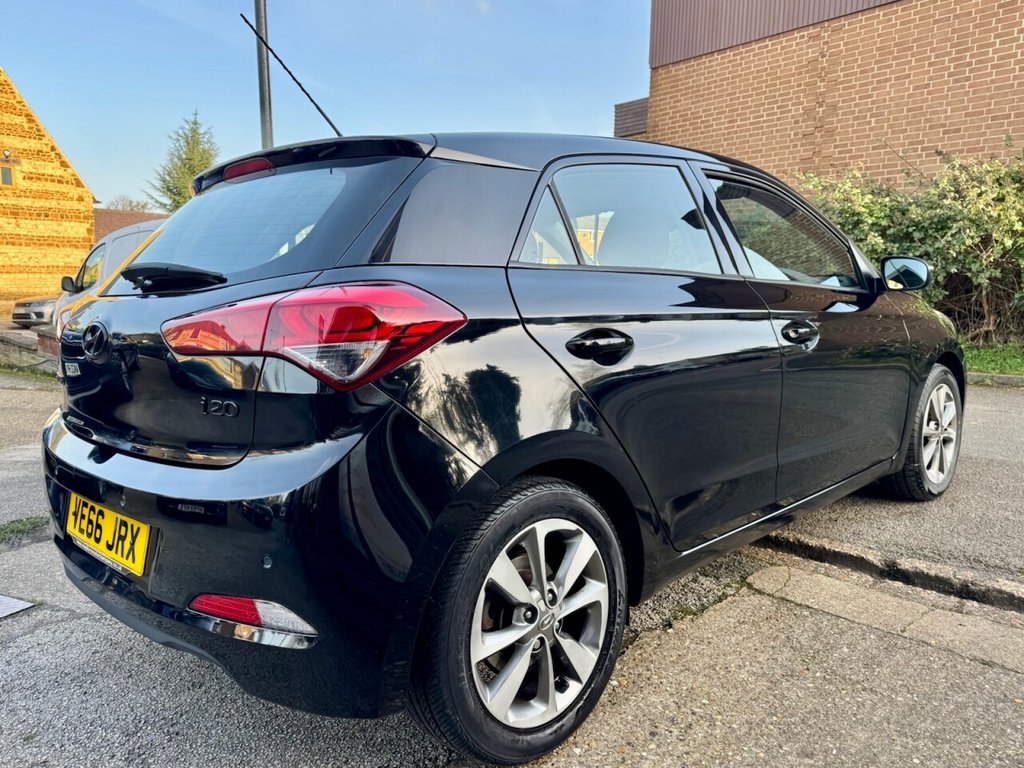 Used Hyundai i20 2016 for sale - 77667389: Photo 7