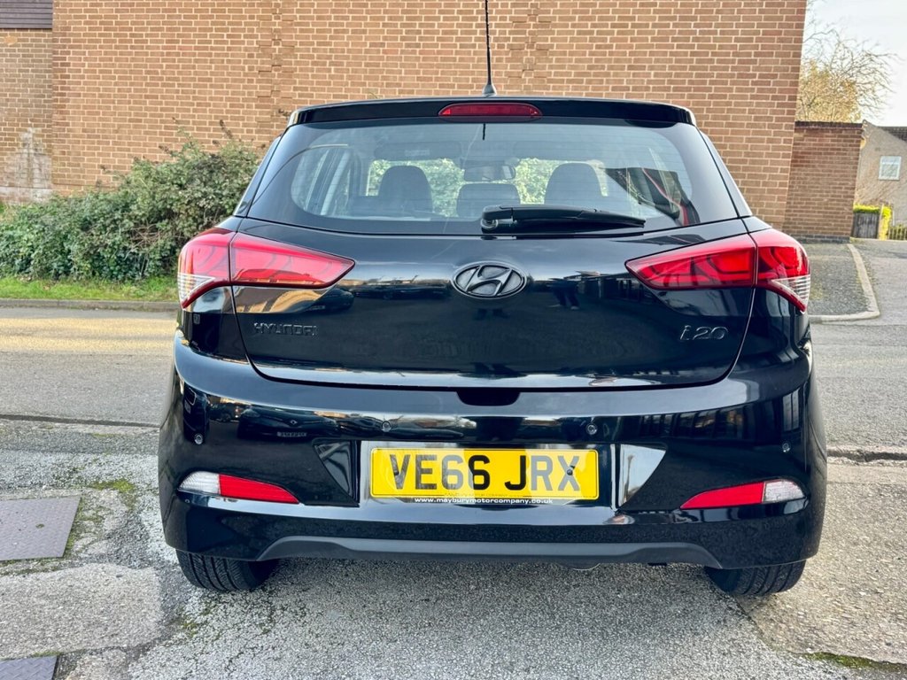 Used Hyundai i20 2016 for sale - 77667389: Photo 8