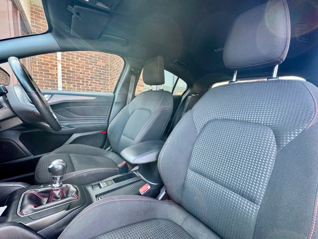 Used Ford Focus 2022 for sale - 75999021: Photo 14