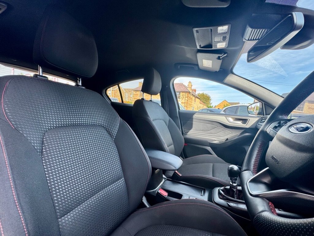 Used Ford Focus 2022 for sale - 75999021: Photo 19