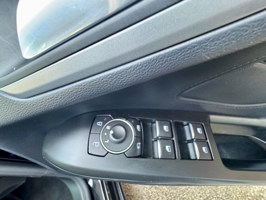 Used Ford Focus 2022 for sale - 75999021: Photo 31