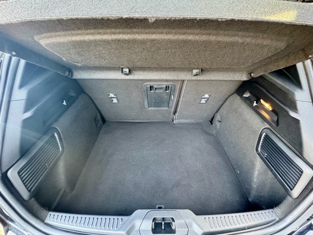 Used Ford Focus 2022 for sale - 75999021: Photo 34